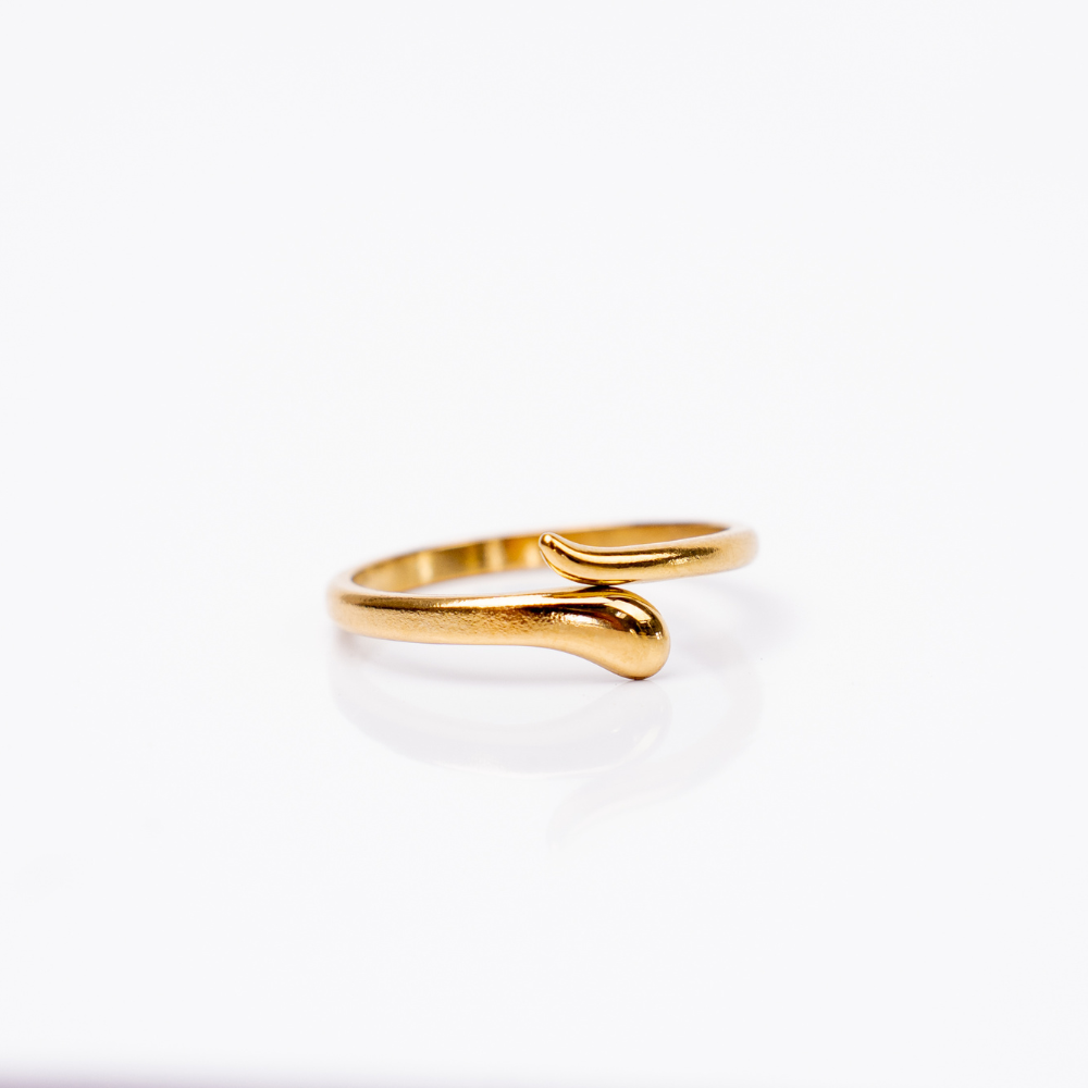 Ring: Calm Curve (one size)