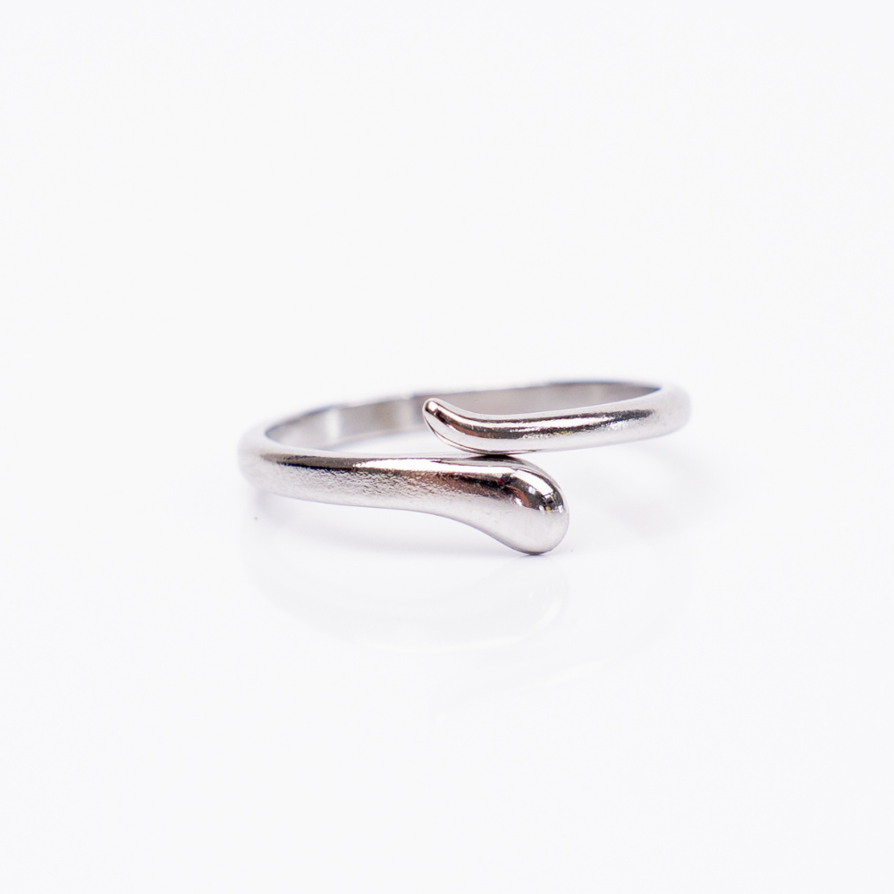 Ring: Calm Curve (one size)