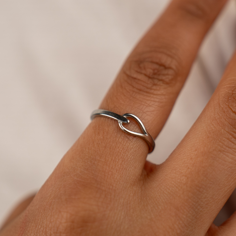 Ring: Link (one size)