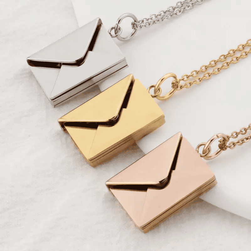 Necklace: Love Letter