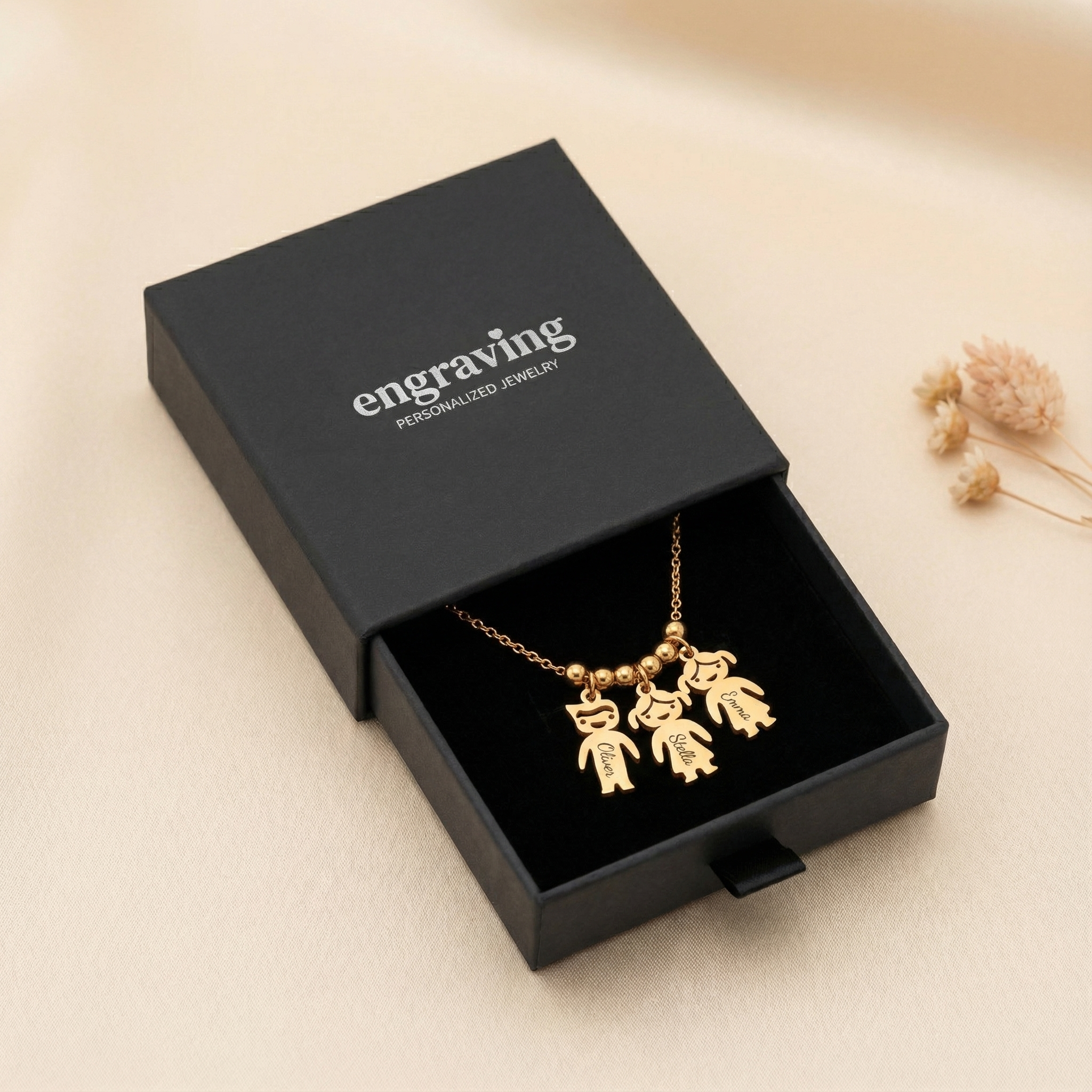 Ketting: Family Bond