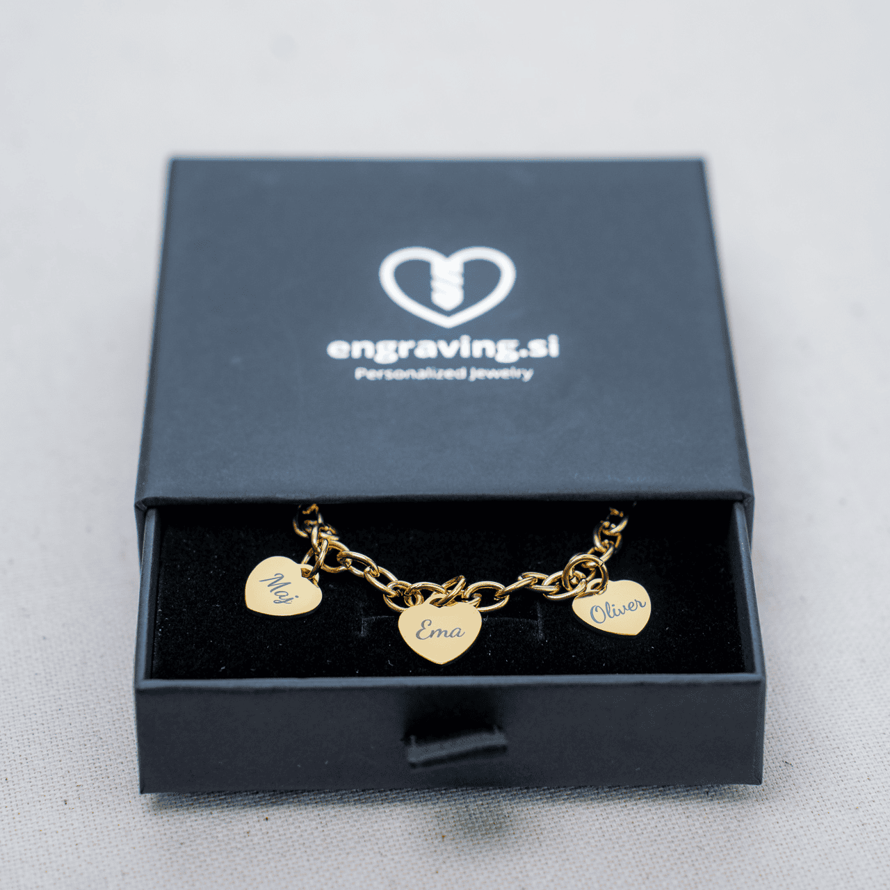 Bracelet: Heart Charm