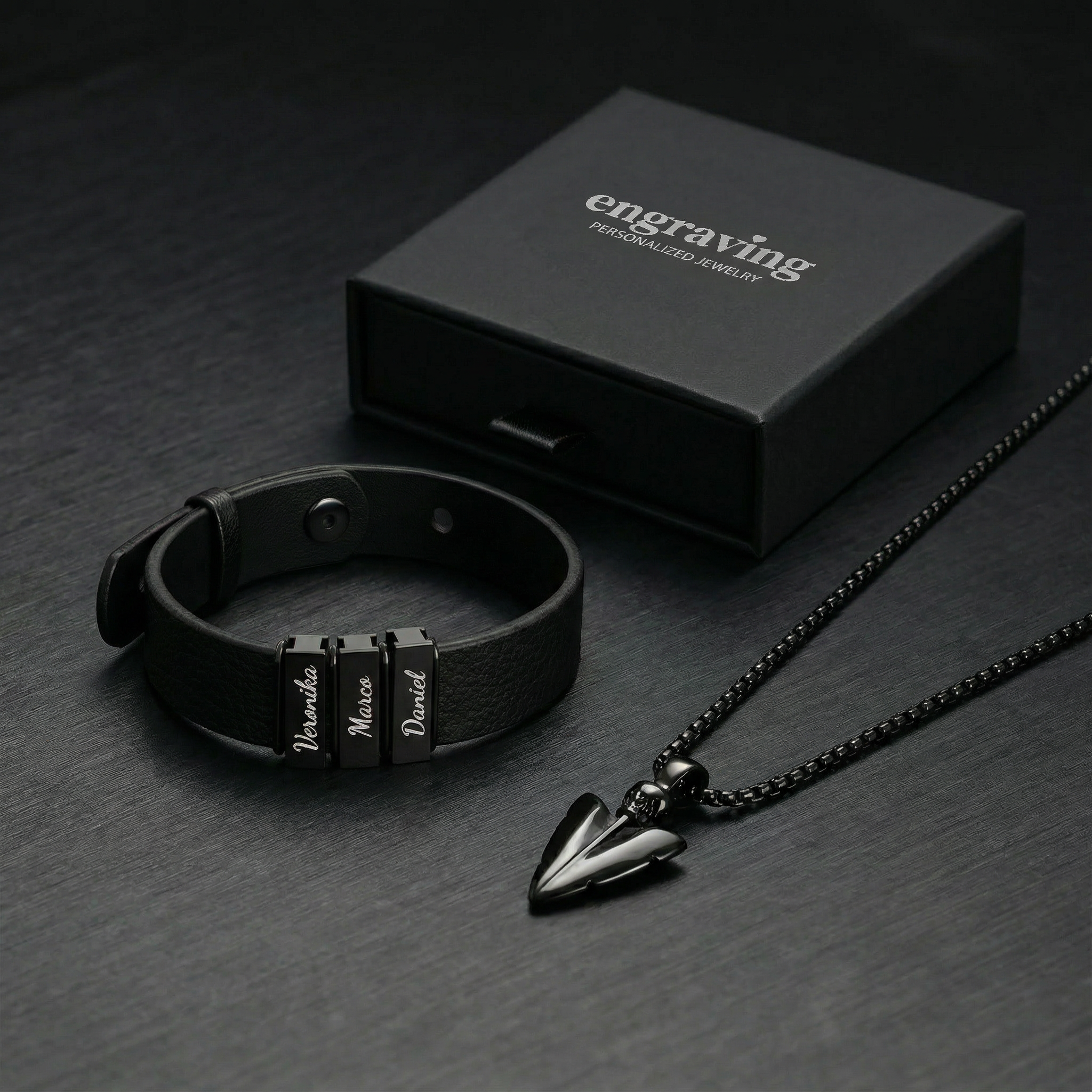 Set da 2: bracciale Ranger Black + collana Arrow