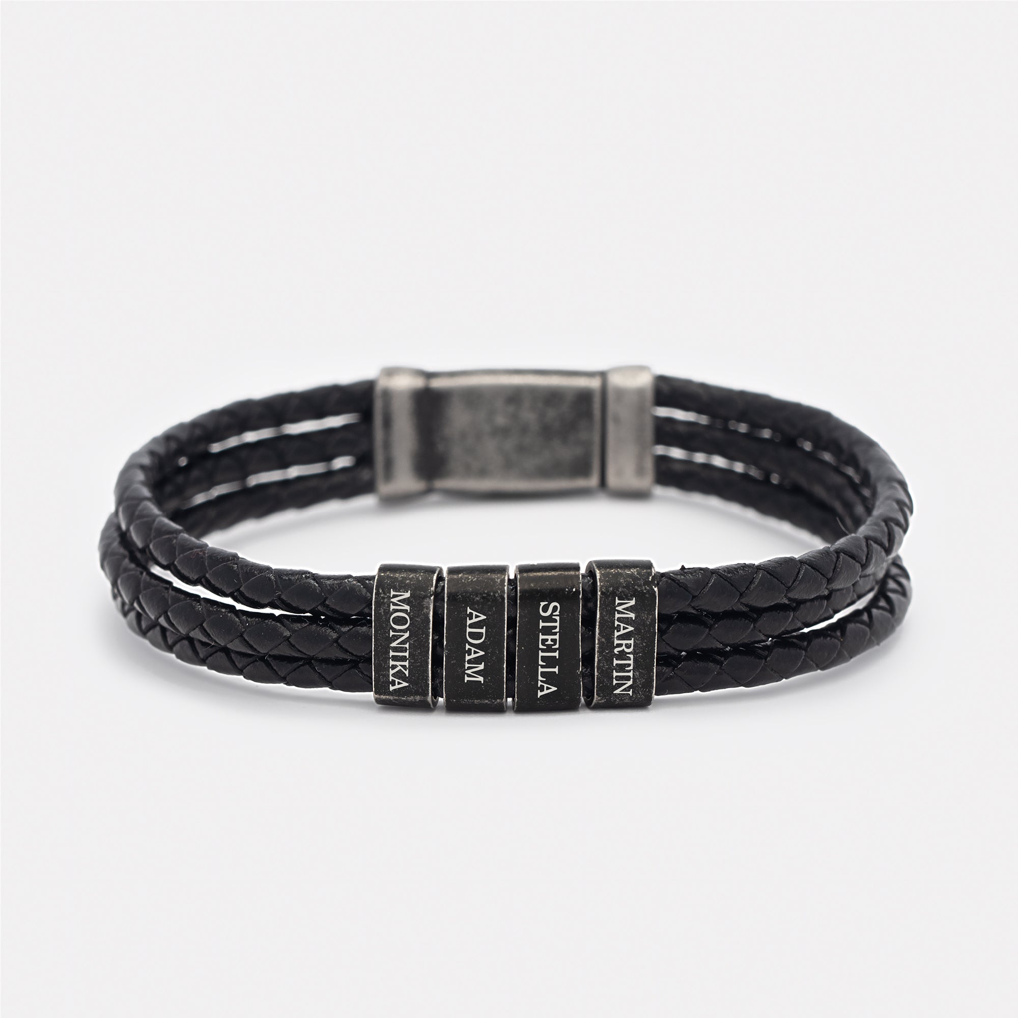 Bracelet: Titan